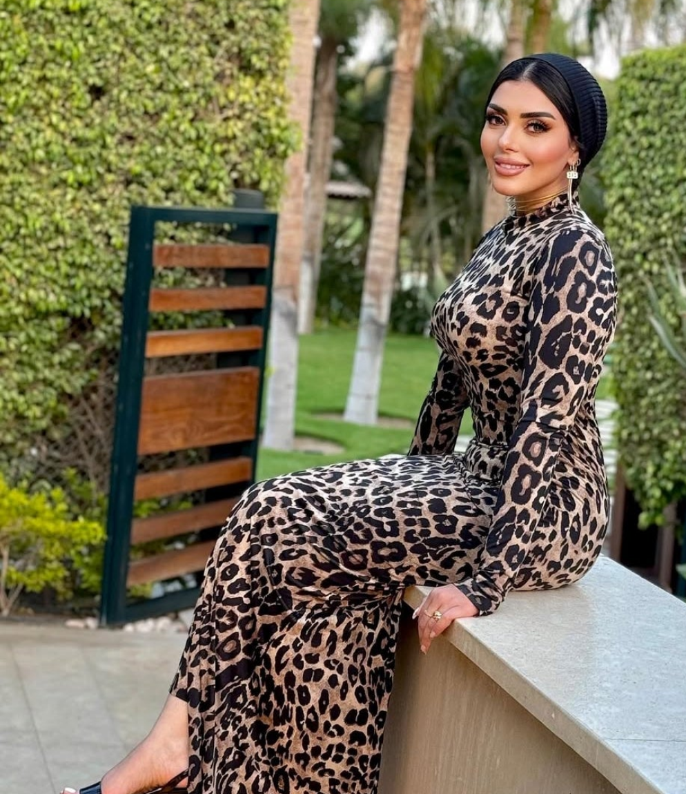 Cheetah basic dress