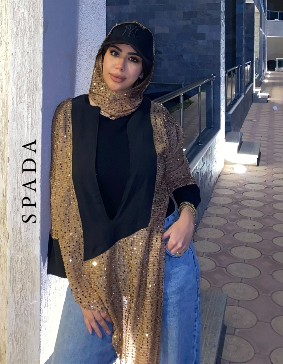 Ramdan gold top