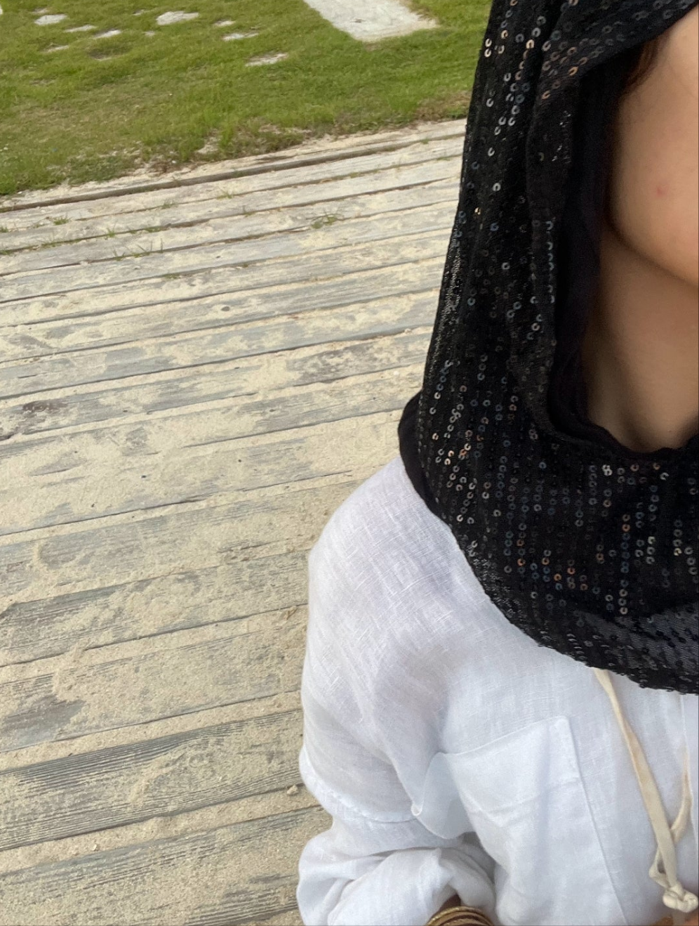 Glow hooded