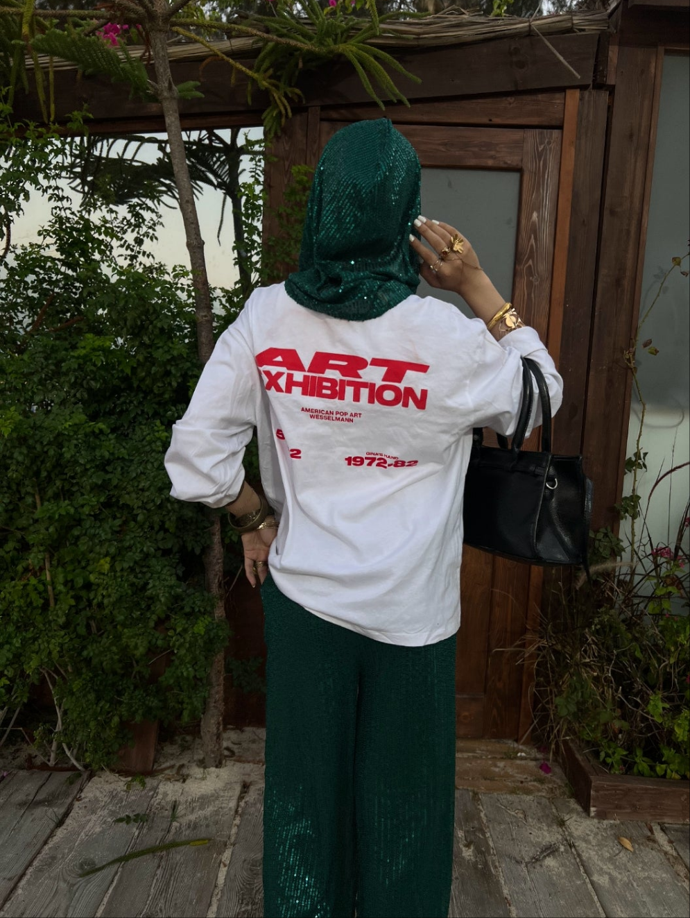 Glow hooded