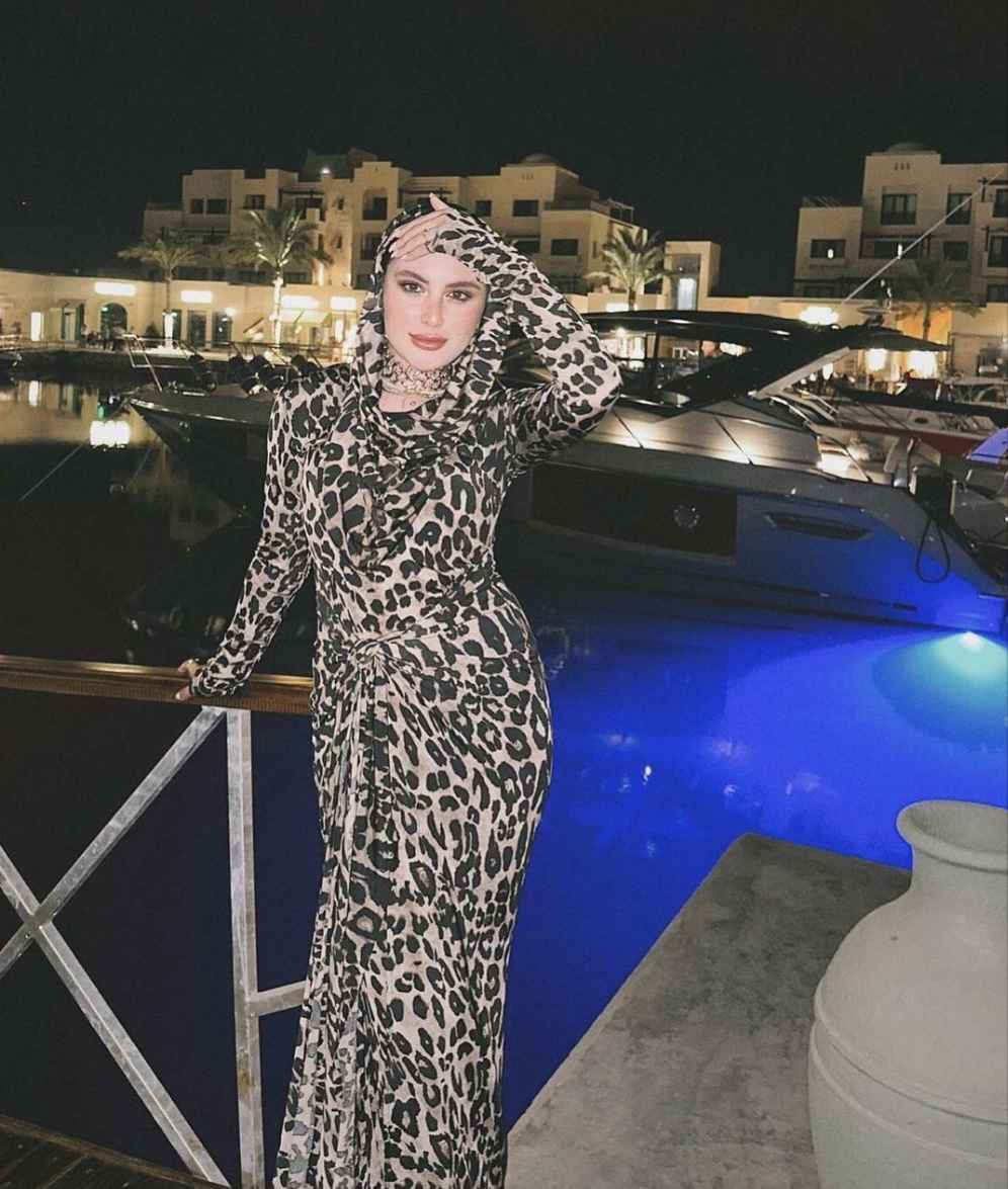 Cheetah maxi hooded dress