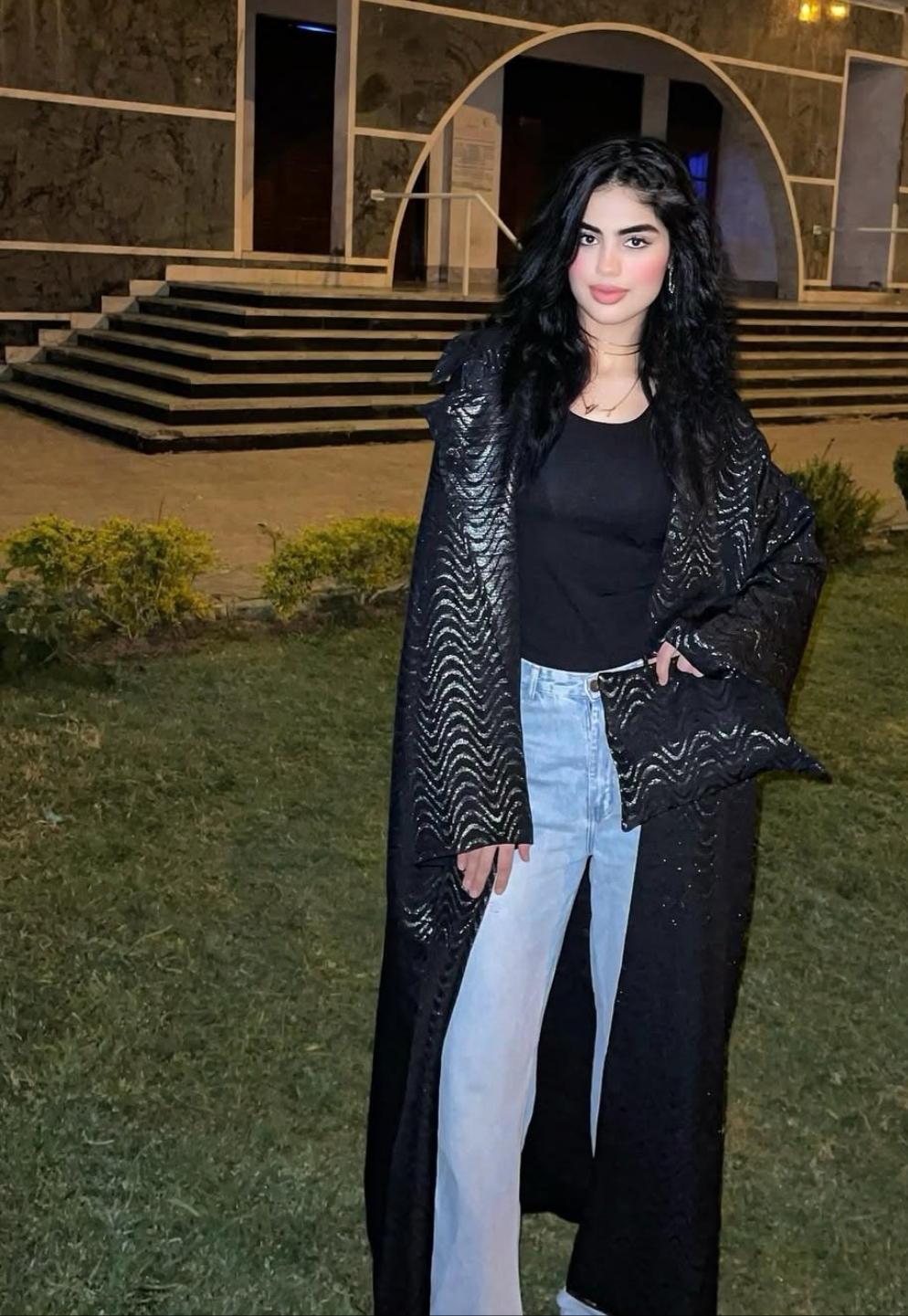Black glowing kaftan