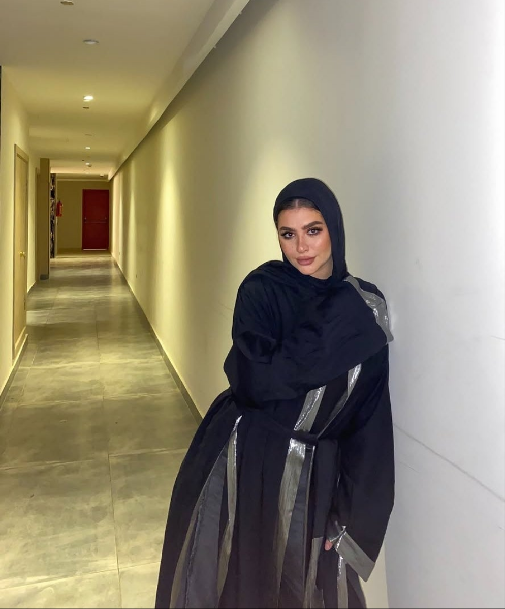 Ramdan kardigan in black