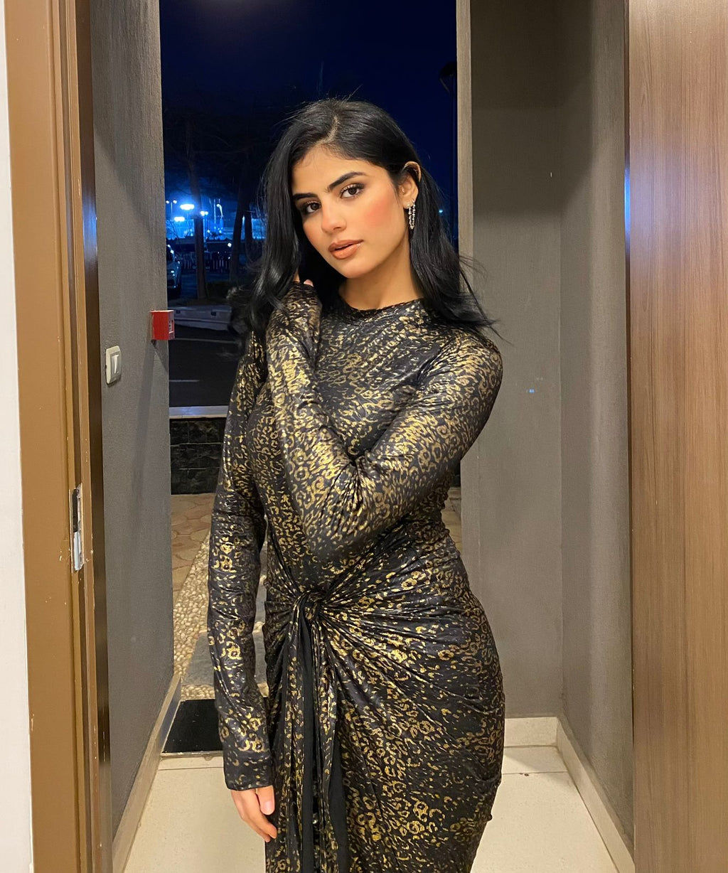 Maxi dress in gold