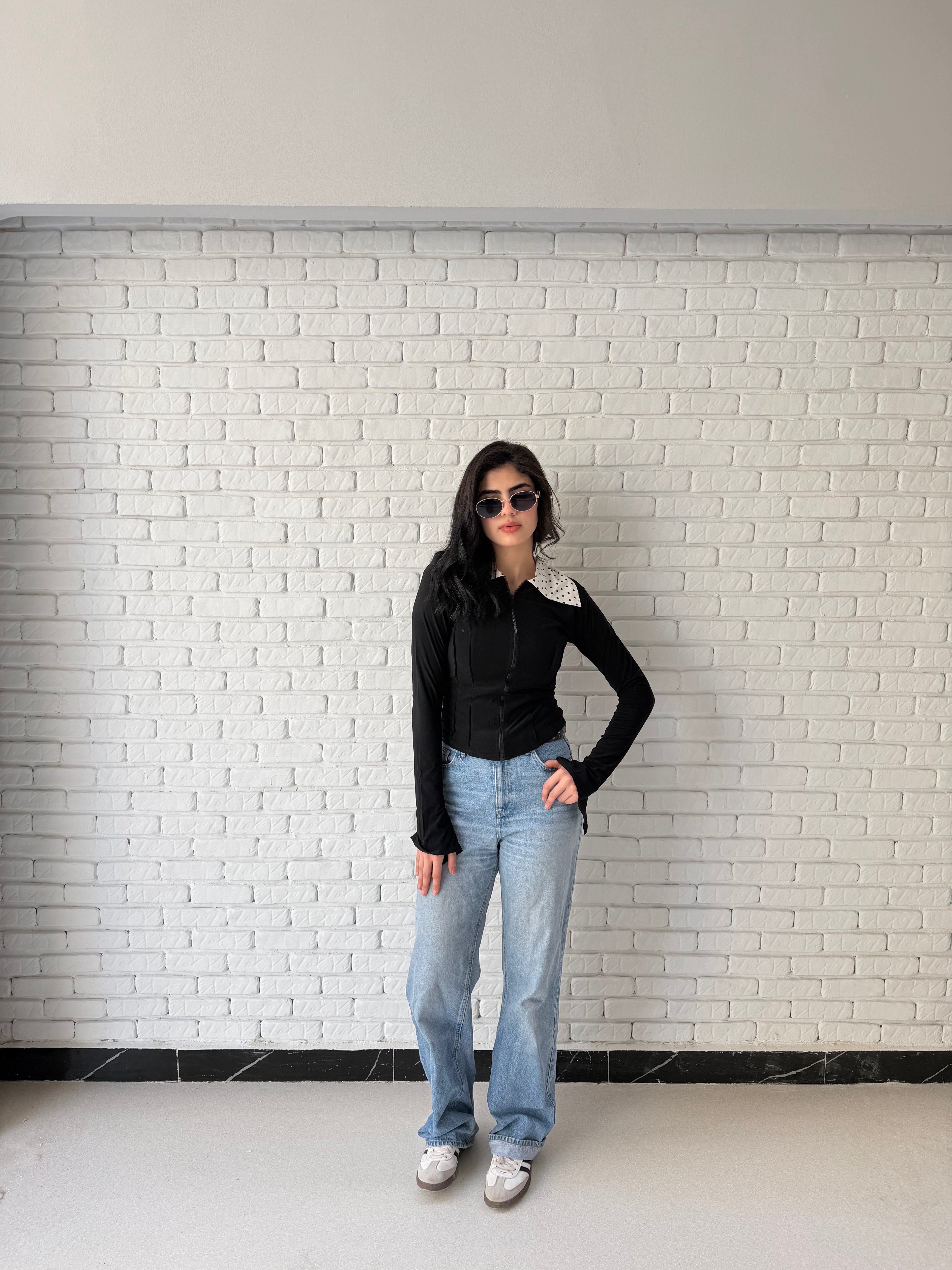 Leen White Collar Top