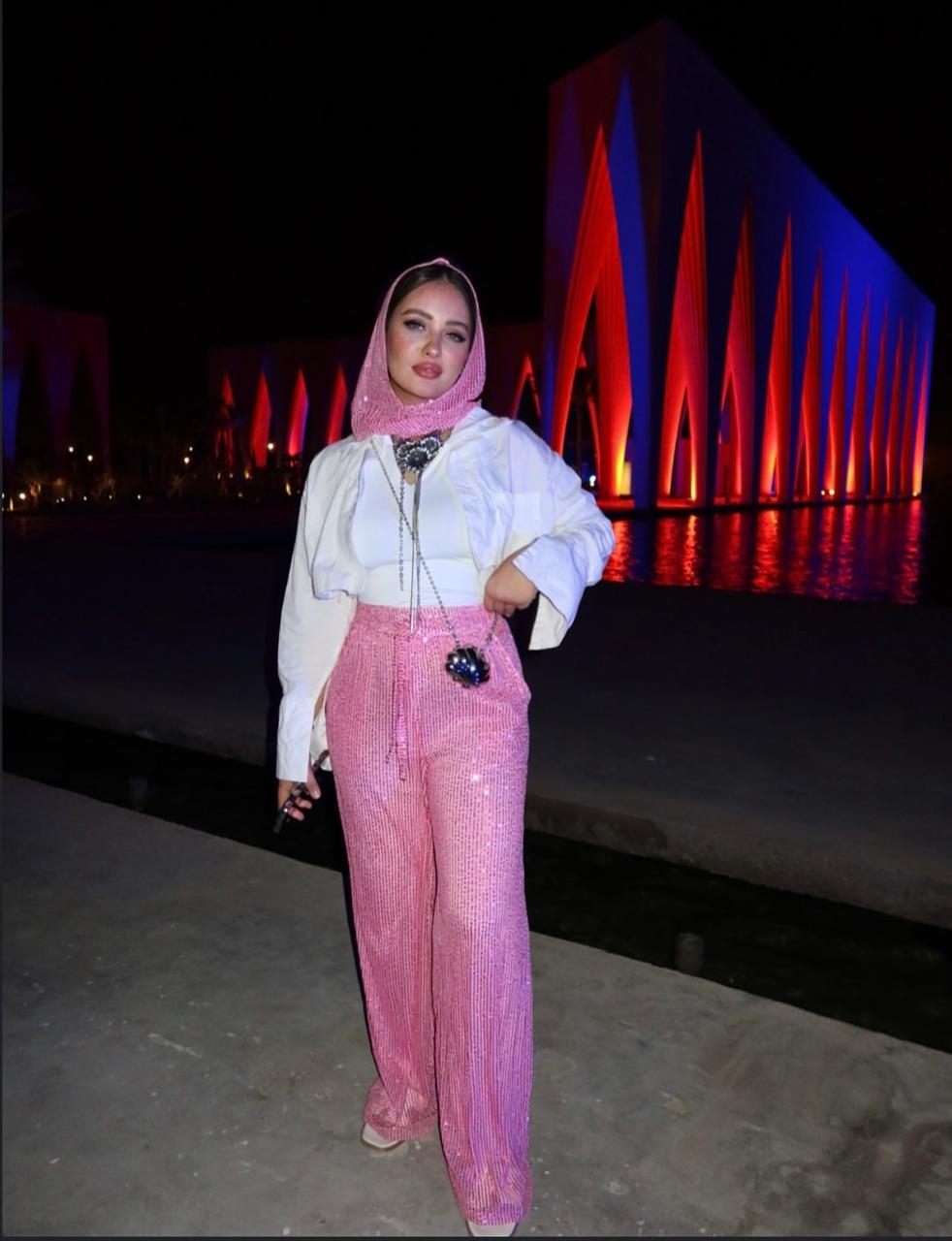 Glow pants