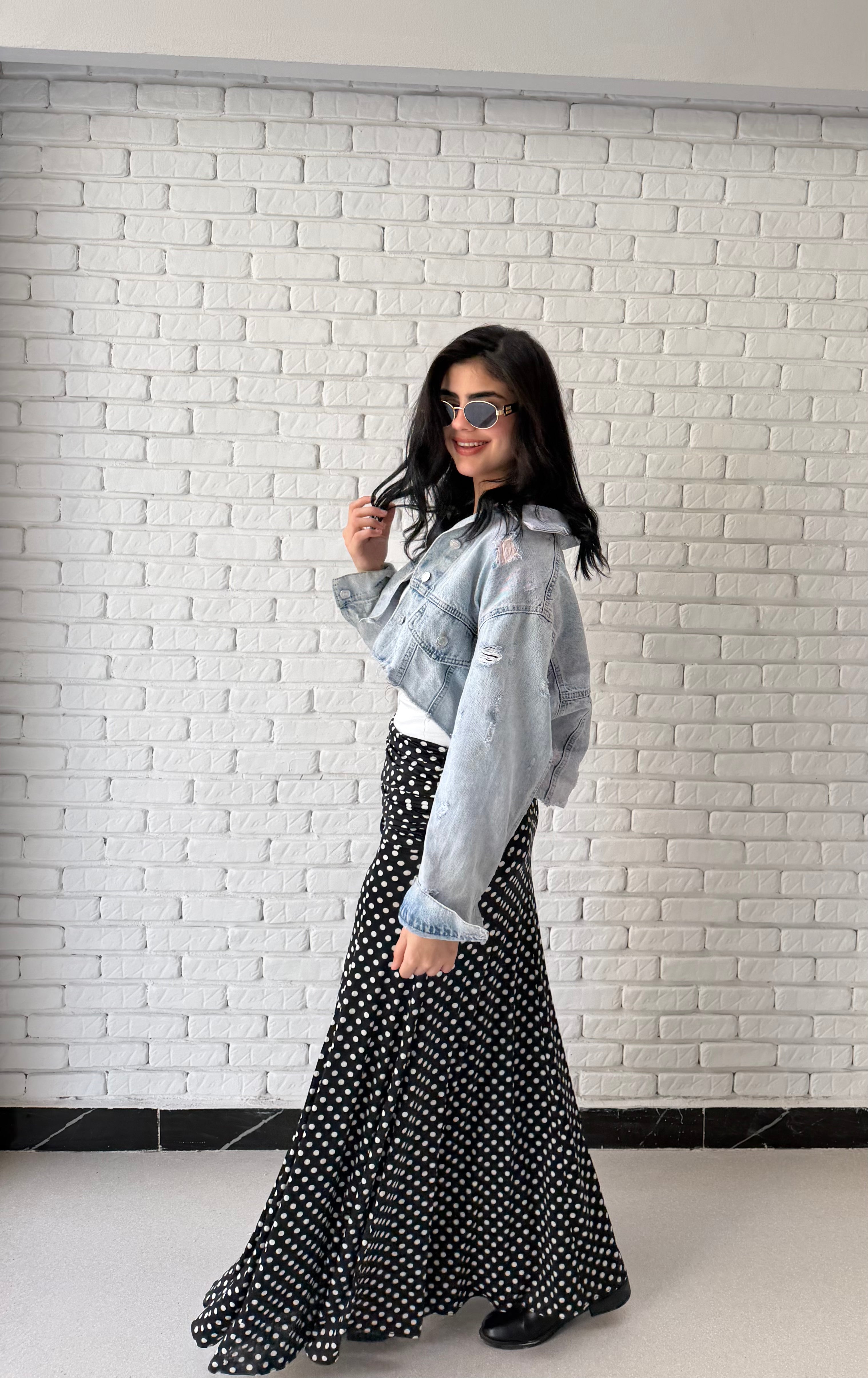 Leen black skirt