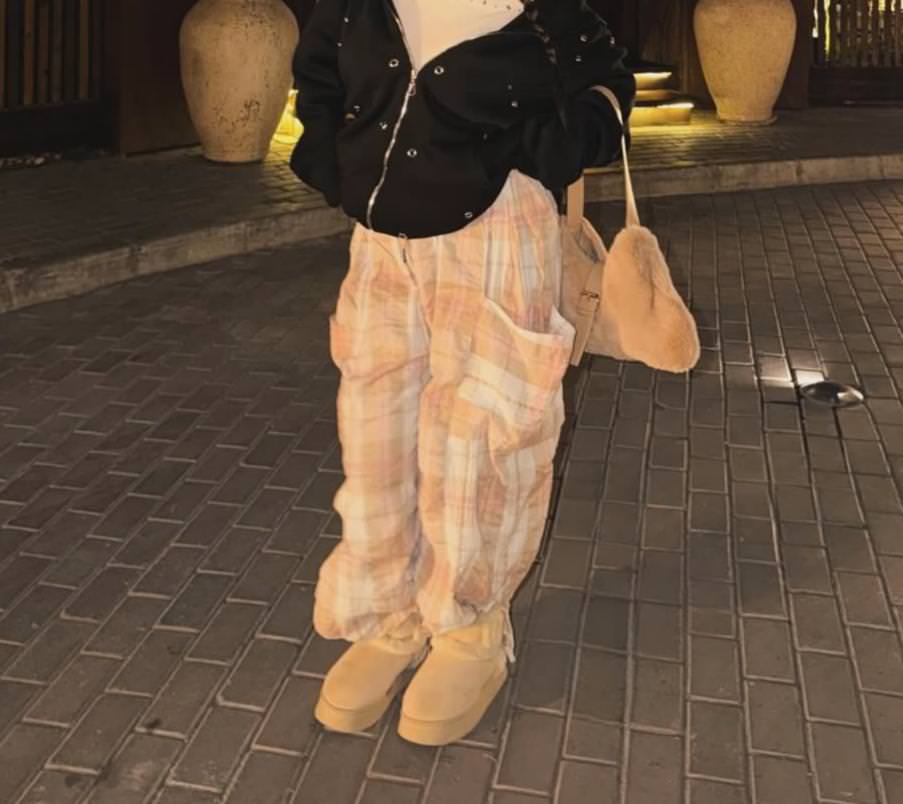 Pink carreaux pants