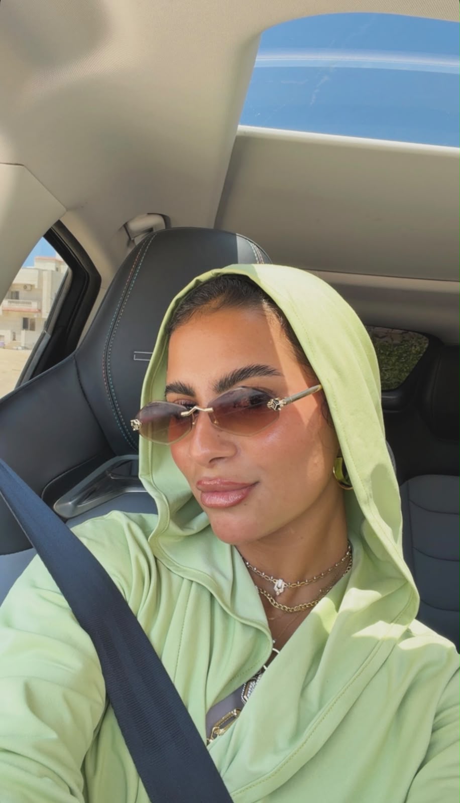 Hooded Top in Pastel Green