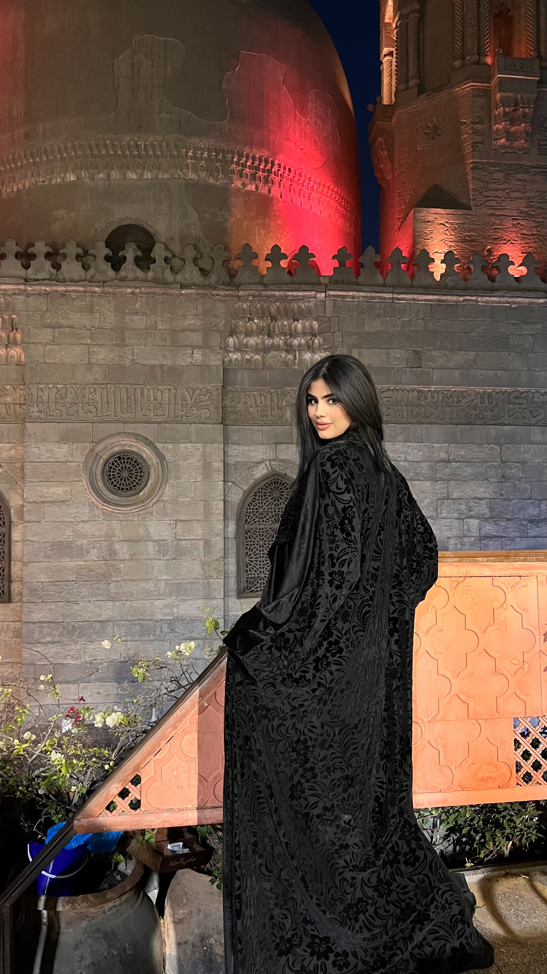 Kaftan غَالِيَة