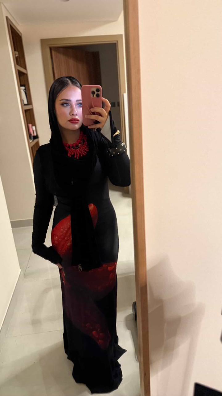 Red blossom