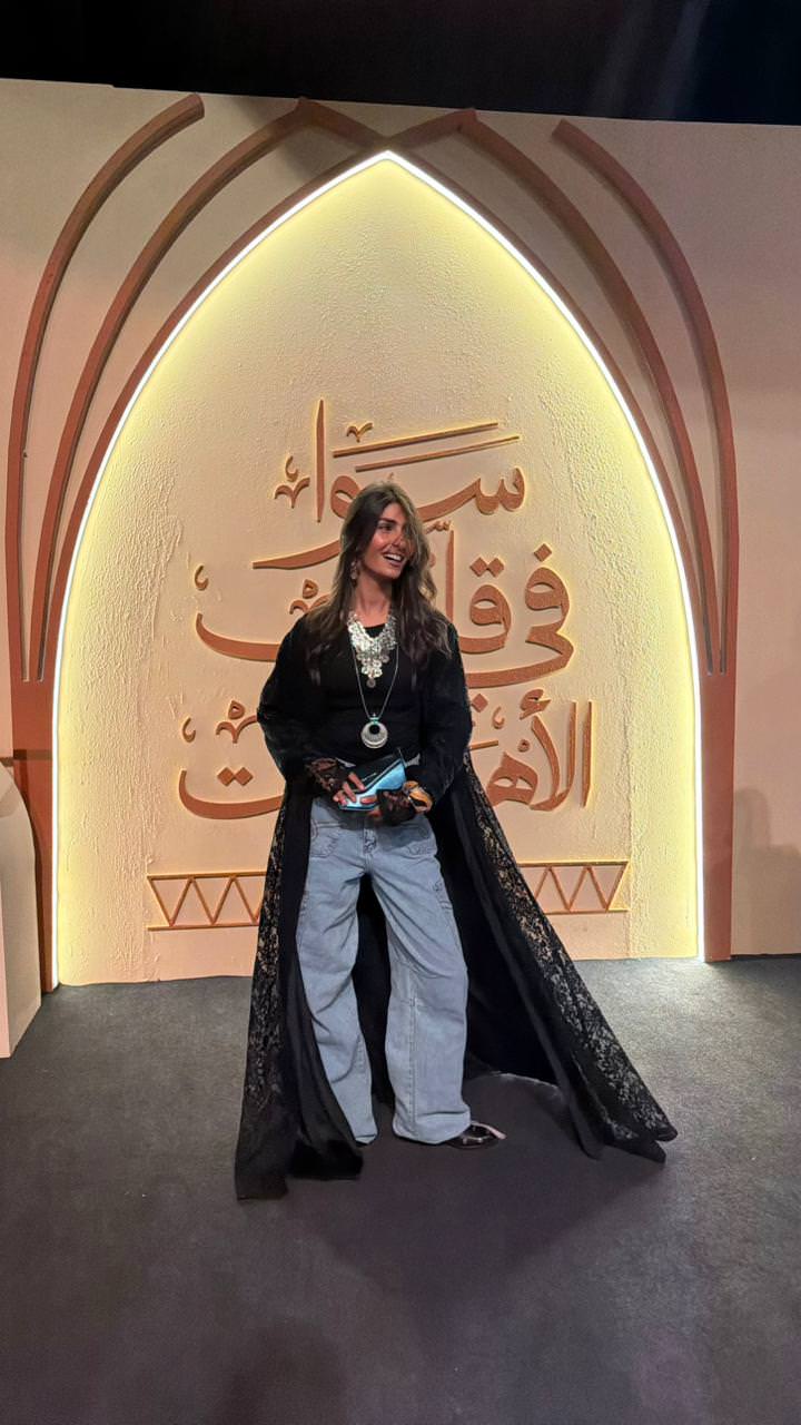 Kaftan قَمَر