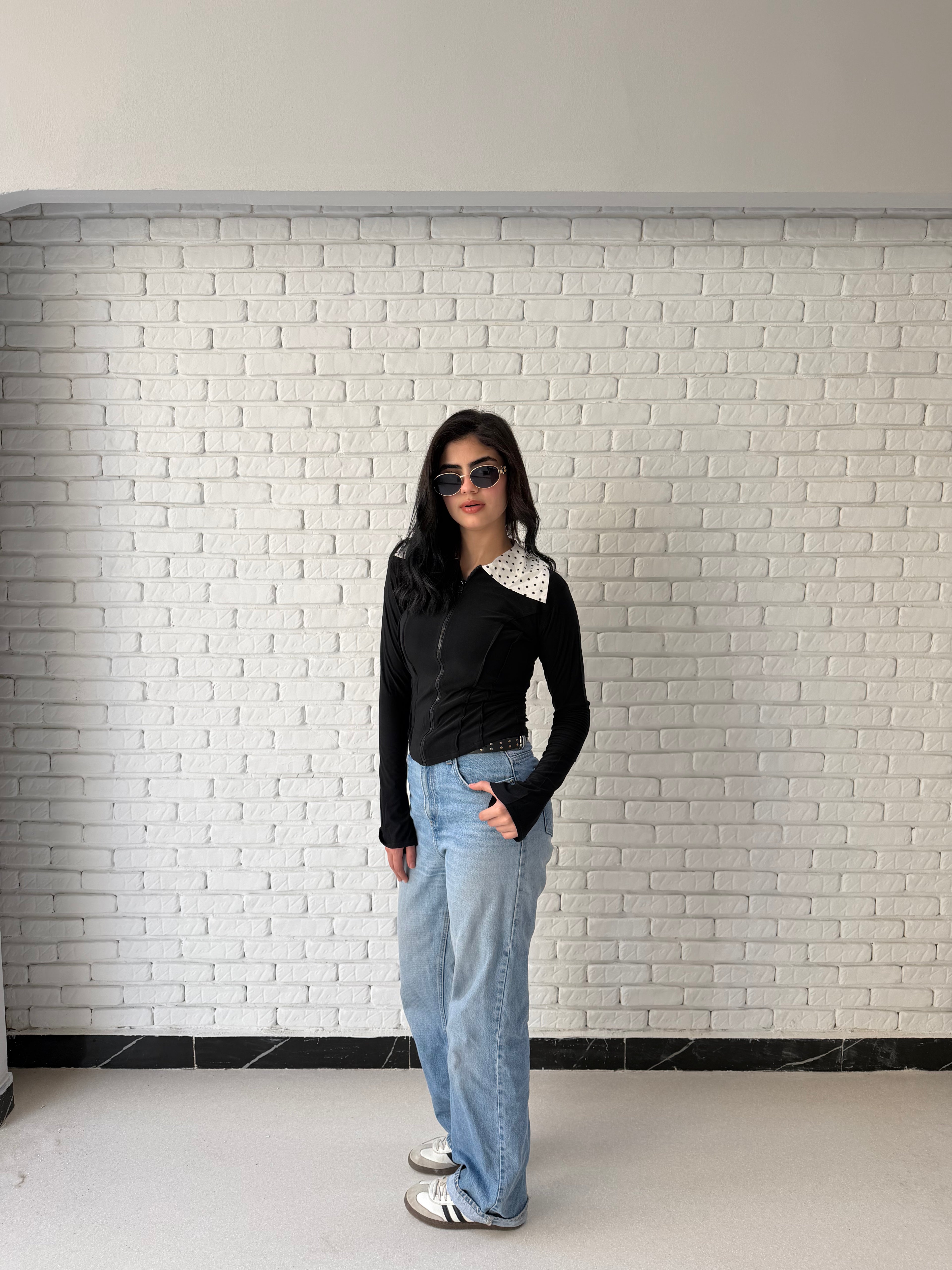 Leen White Collar Top