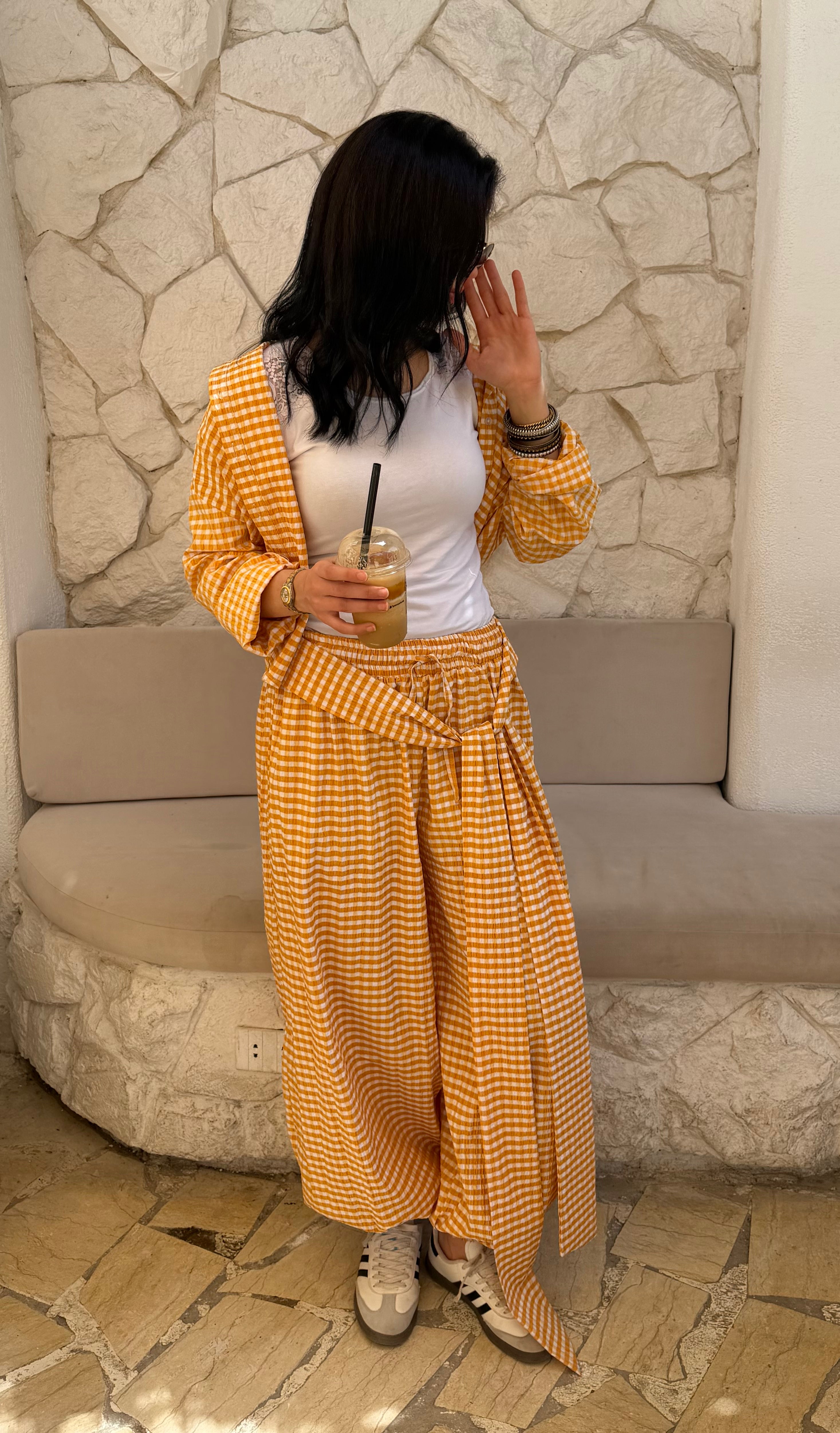Checkmate set in yellow