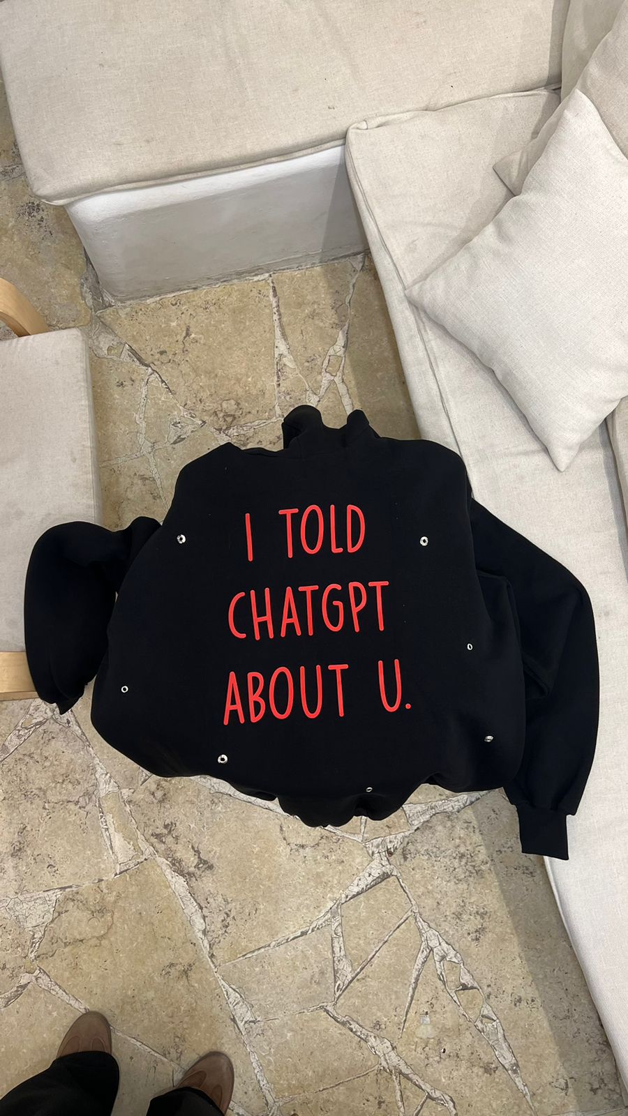 I told chatGPT hoodie