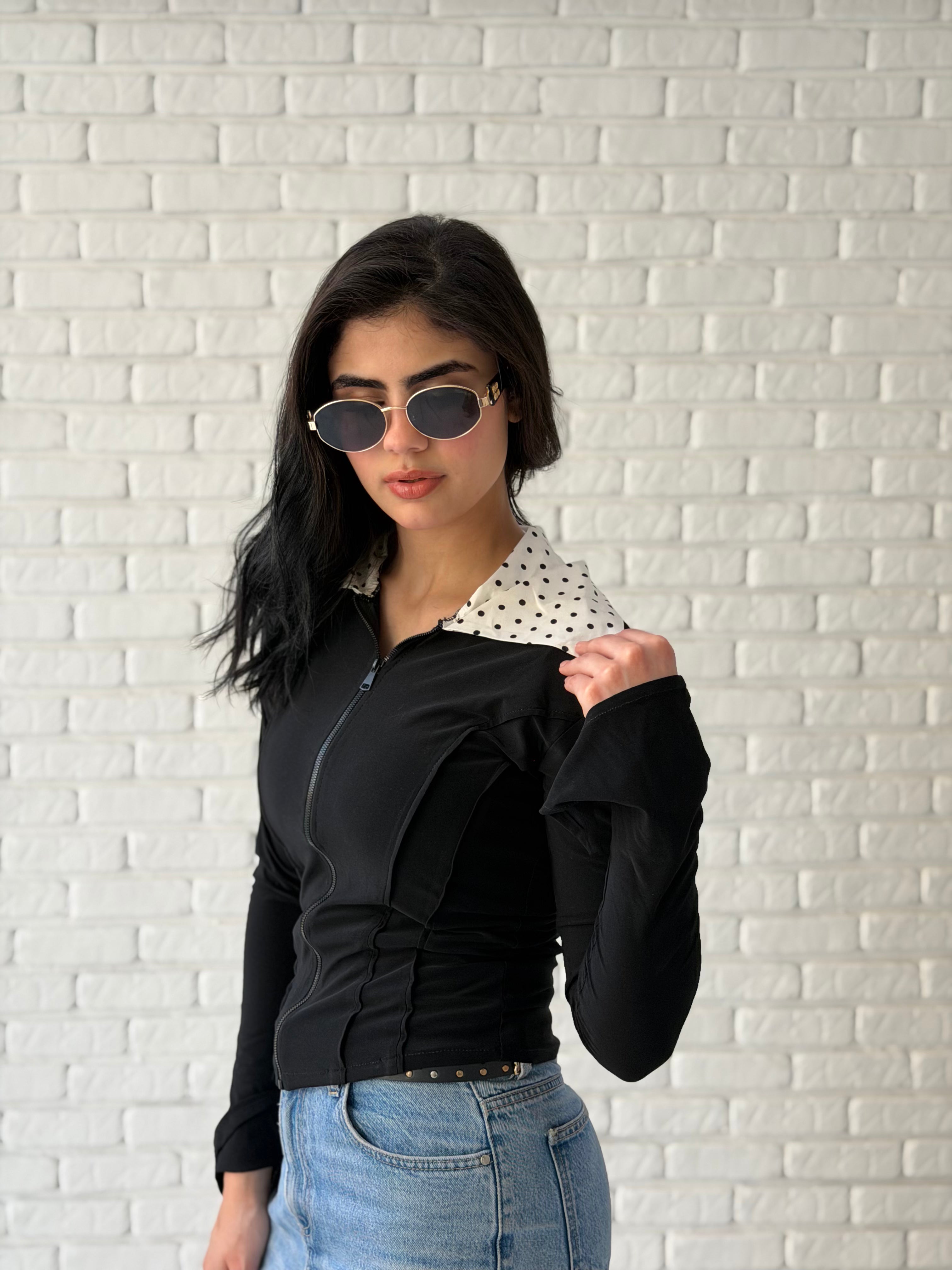 Leen White Collar Top